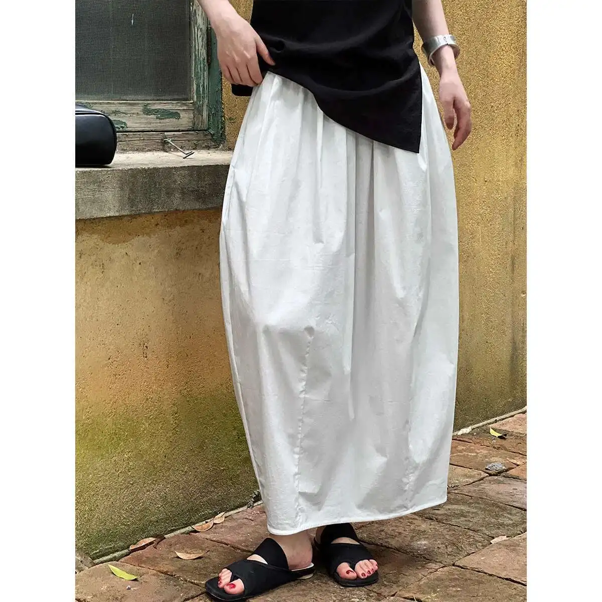 Casual Summer New Korean Edition Temperament Gentle Elastic Split Atmosphere Flower Bud Skirt 1951
Casual Summer New Korean Edition Temperament Gentle Elastic Split Atmosphere Flower Bud Skirt 1951