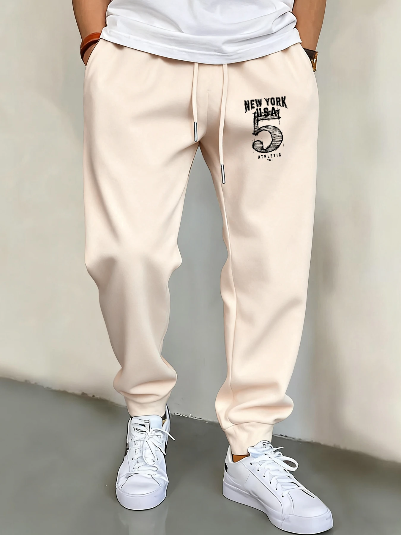 New York Usa Number 5 Men Sweatpant Hip Hop Fashion Street Pants Fleece Retro Joggers Pant Unisex All-Match Basics Trousers
New York Usa Number 5 Men Sweatpant Hip Hop Fashion Street Pants Fleece Retro Joggers Pant Unisex All-Match Basics Trousers