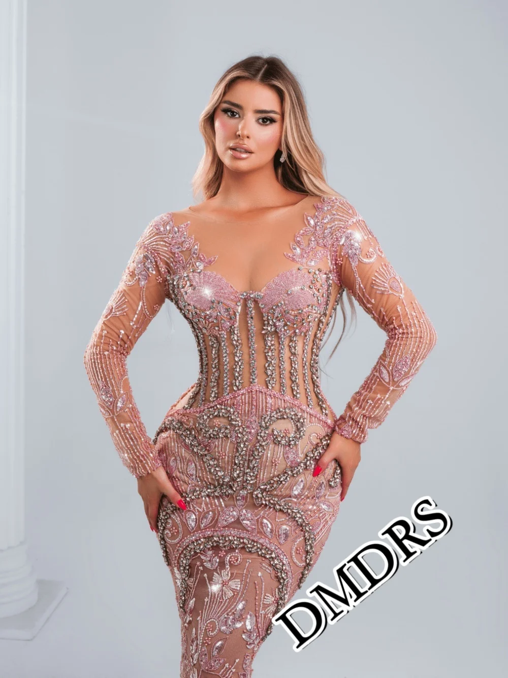 DMDRS Sexy Sheer Evening Dress 2026 Romantic Crystal Party Gown Exquisite Long-Sleeved Beaded Floor-Length Party Dresses
DMDRS Sexy Sheer Evening Dress 2026 Romantic Crystal Party Gown Exquisite Long-Sleeved Beaded Floor-Length Party Dresses