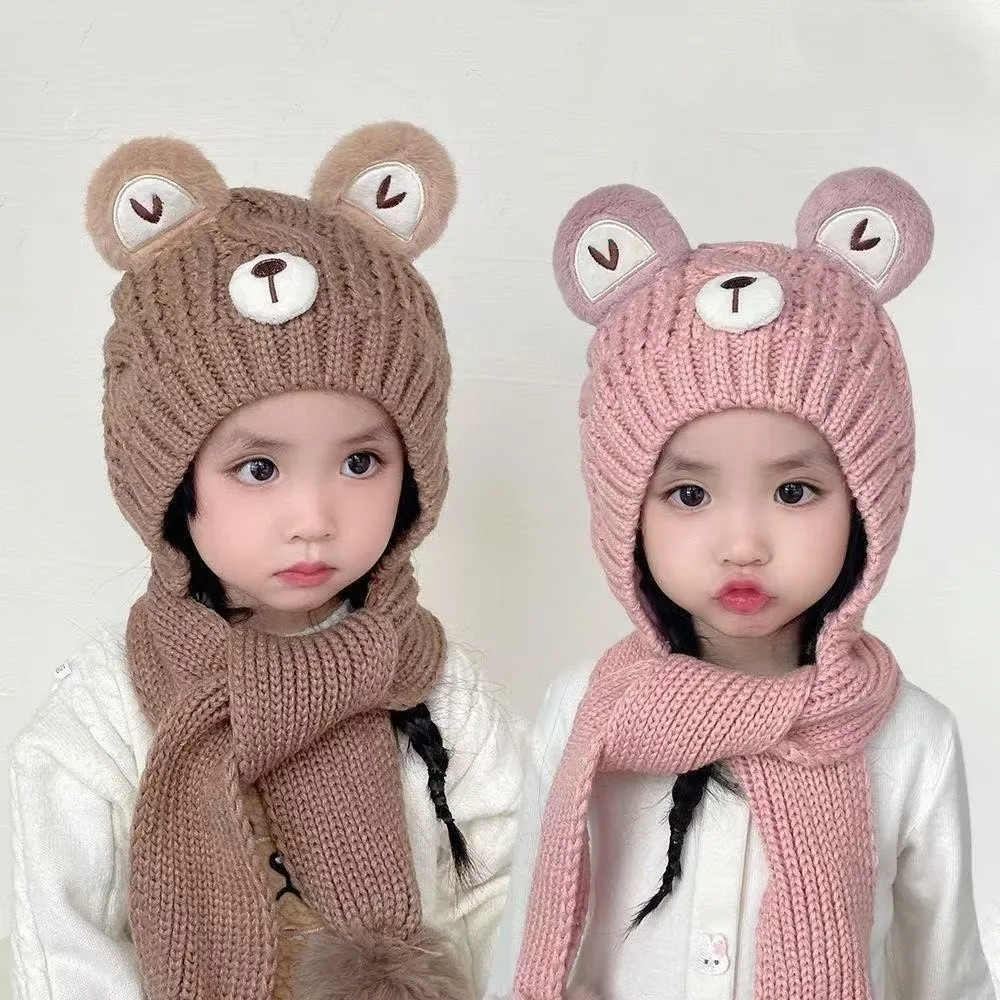 Новая шапка-пуловер с милым медведем, теплая ветрозащитная шапка для защиты ушей, холодостойкая шапка-бини с помпоном
Новая шапка-пуловер с милым медведем, теплая ветрозащитная шапка для защиты ушей, холодостойкая шапка-бини с помпоном