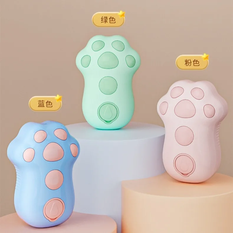 Pet Comb Electric Spray Comb Cats and Dogs Electric Brush Massage One-touch Anti-flying Hair Bathing Cleaning Portable Supplies
Pet Comb Electric Spray Comb Cats and Dogs Electric Brush Massage One-touch Anti-flying Hair Bathing Cleaning Portable Supplies