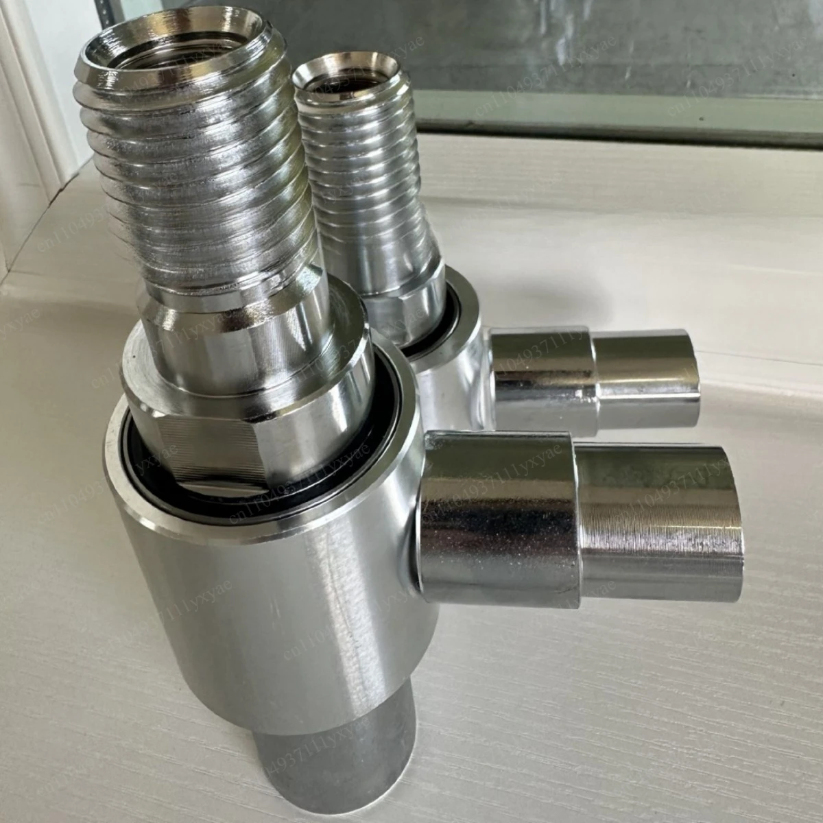 Adapter head dust connector m22 inner 1-1/4 -7 outer adapter
Adapter head dust connector m22 inner 1-1/4 -7 outer adapter