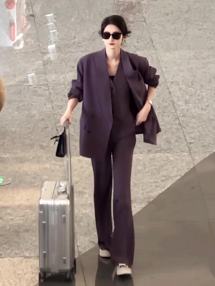 Purple Professional Women's Suit Set 2026 Spring New Style Three-Piece Set Formal Blouse Vest Wide Leg Pants for Ladies
Purple Professional Women's Suit Set 2026 Spring New Style Three-Piece Set Formal Blouse Vest Wide Leg Pants for Ladies