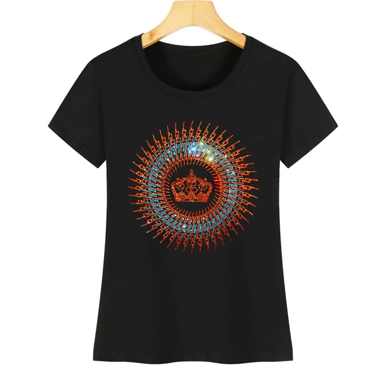 The new women's summer short-sleeved ice silk cotton casual T-shirt features a shiny rhinestone crown design
The new women's summer short-sleeved ice silk cotton casual T-shirt features a shiny rhinestone crown design