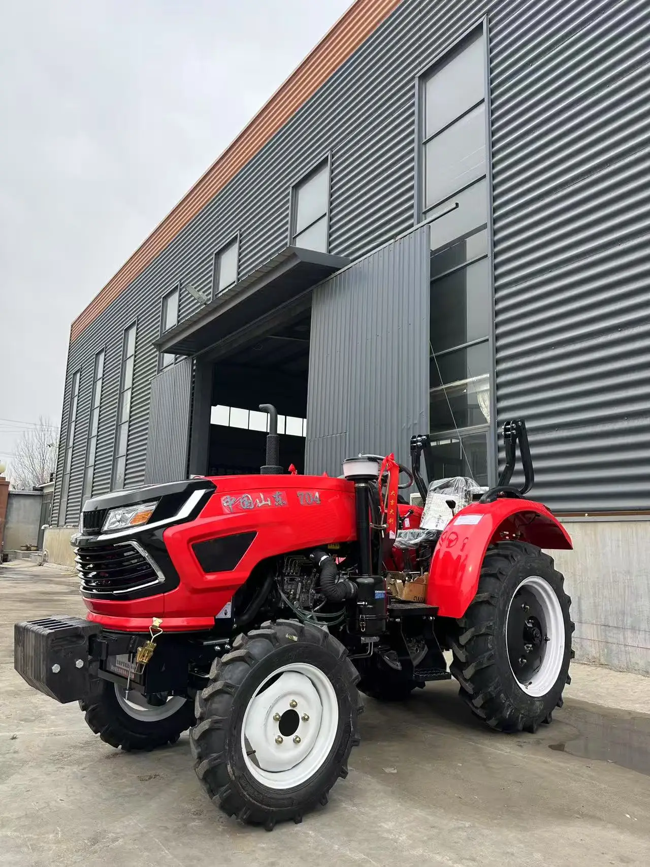 Factory 4Wd 4X4 50Hp 80Hp 90Hp Mini Tractors Agriculture Machinery Cheap Farm Tractor for Sale
Factory 4Wd 4X4 50Hp 80Hp 90Hp Mini Tractors Agriculture Machinery Cheap Farm Tractor for Sale