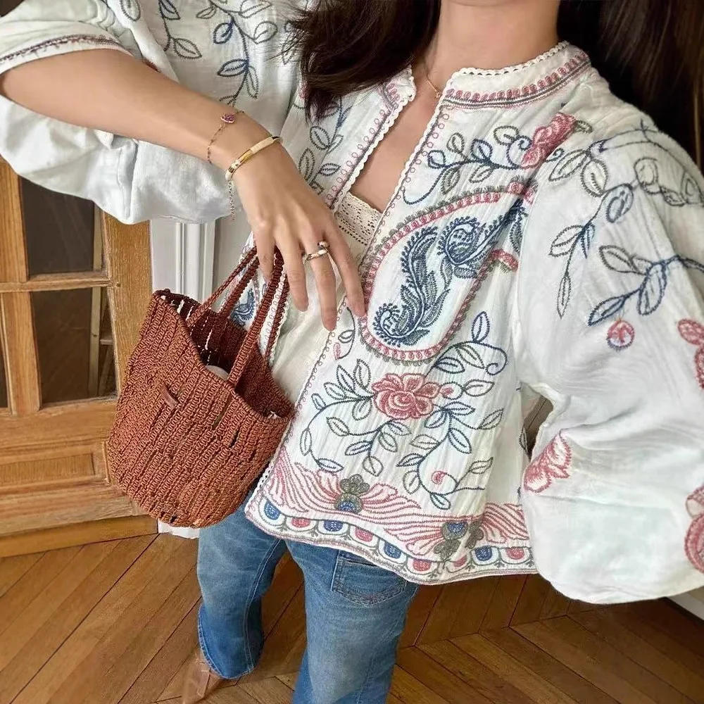 Ele с цветочной вышивкой, удобная хлопковая женская куртка свободного кроя 3/4 Sve irt, осеннее новое поступление
Ele с цветочной вышивкой, удобная хлопковая женская куртка свободного кроя 3/4 Sve irt, осеннее новое поступление