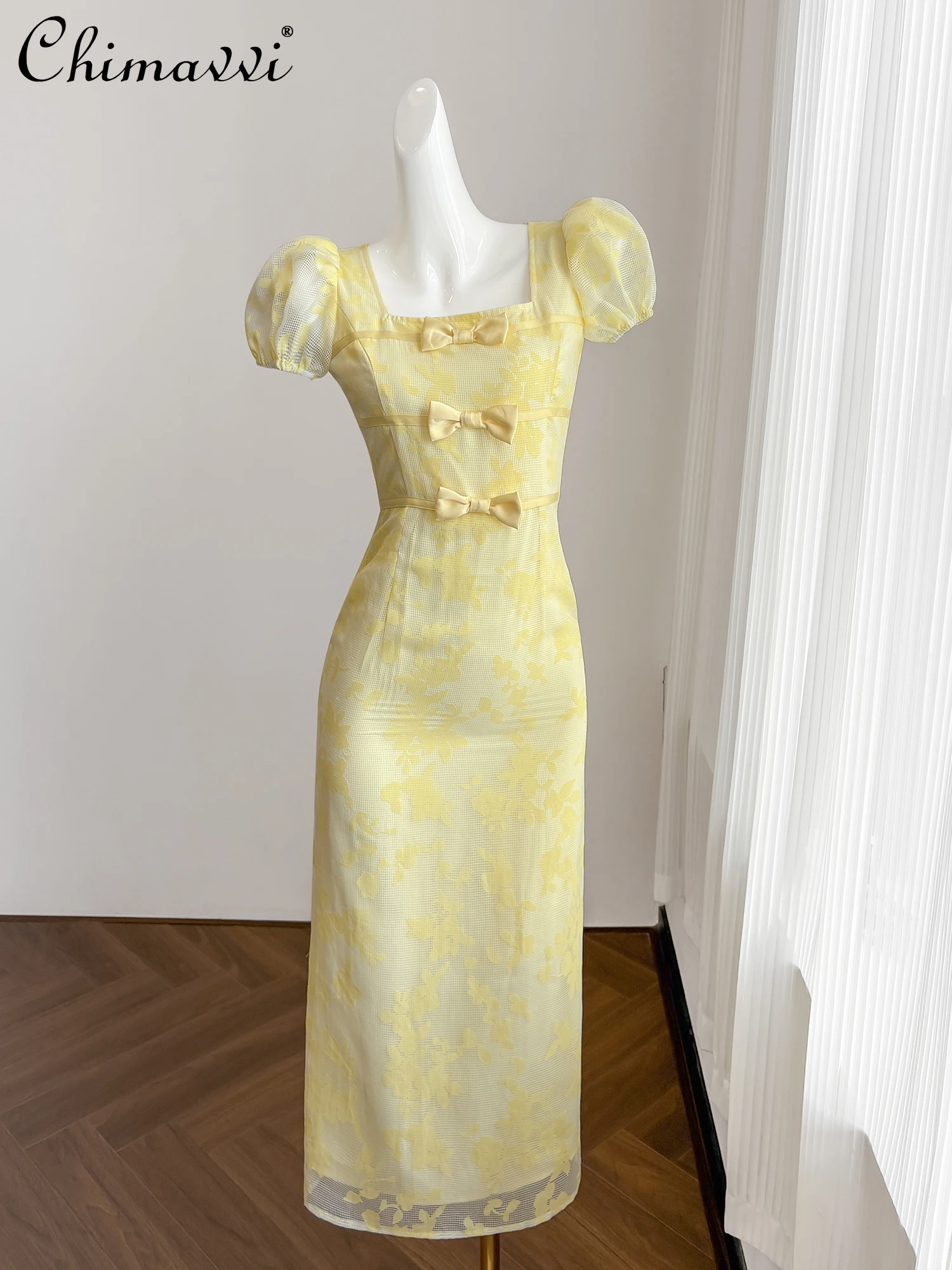 French Elegant Vintage Yellow Casual Summer Dresses Square Neck Short Sleeve Bow High Waist Slim Temperament Long Dress Women
French Elegant Vintage Yellow Casual Summer Dresses Square Neck Short Sleeve Bow High Waist Slim Temperament Long Dress Women