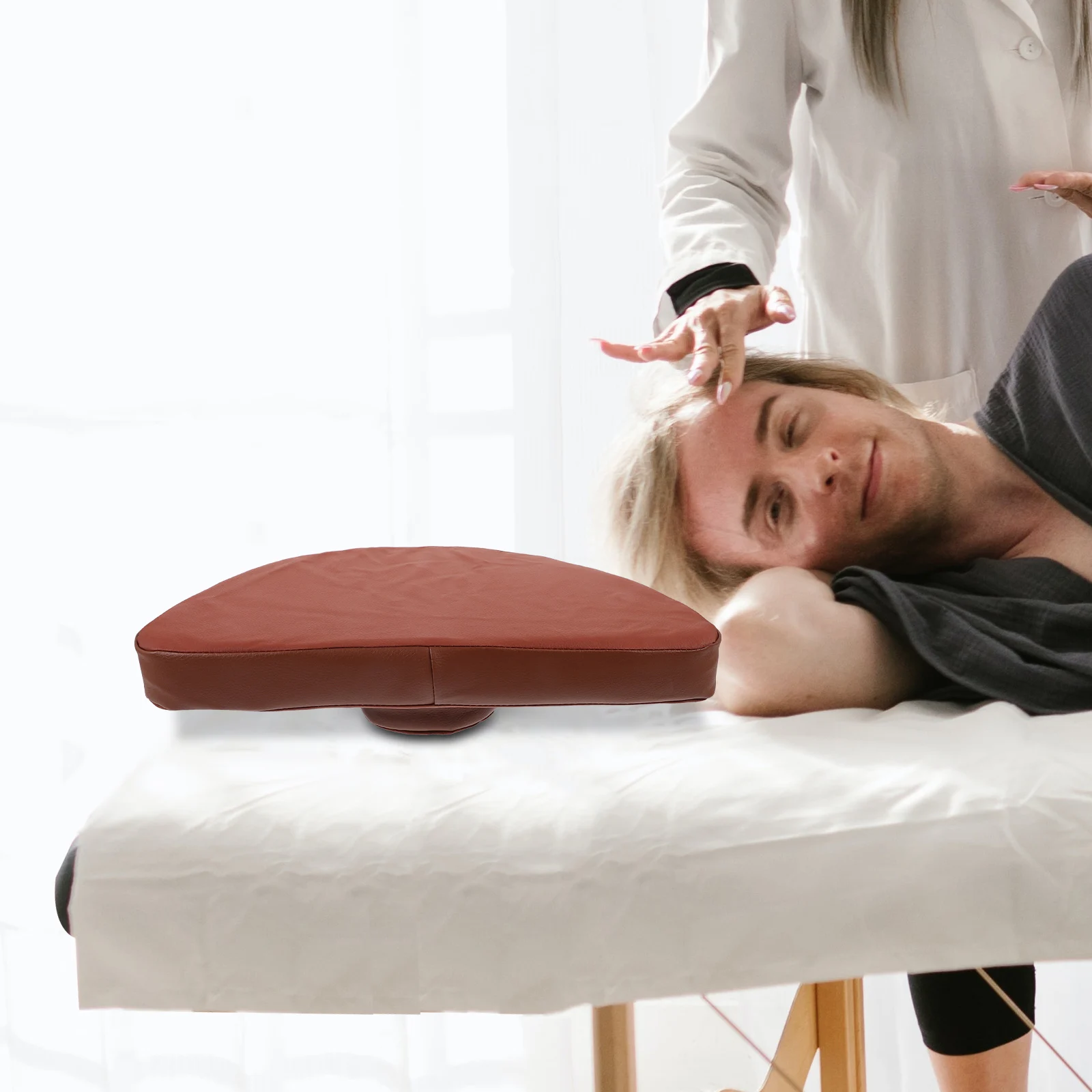 Massage Bed Pillow Comfortable Headrest PU Neck Support Brown Semi Circle Column Board Anti Collapse Spa Salon Massager
Massage Bed Pillow Comfortable Headrest PU Neck Support Brown Semi Circle Column Board Anti Collapse Spa Salon Massager