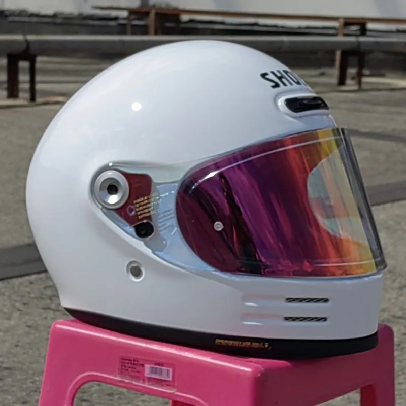 SHOEI GLAMSTER High quality ABS vintage Japanese full face helmet. For Harley Motorcycle and Cruise Motorcycle Protective Helmet
SHOEI GLAMSTER High quality ABS vintage Japanese full face helmet. For Harley Motorcycle and Cruise Motorcycle Protective Helmet