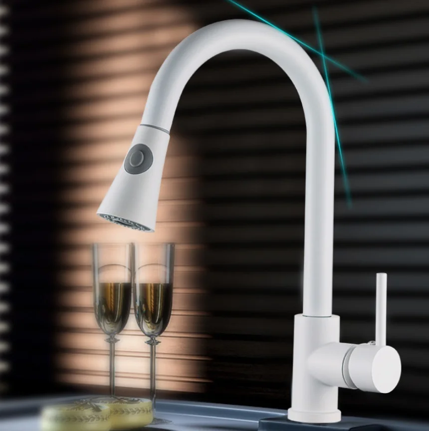 Pull-out kitchen faucet, brass style, adjustable white hot and cold sink faucet for washing vegetables, with a rotating feature.
Pull-out kitchen faucet, brass style, adjustable white hot and cold sink faucet for washing vegetables, with a rotating feature.