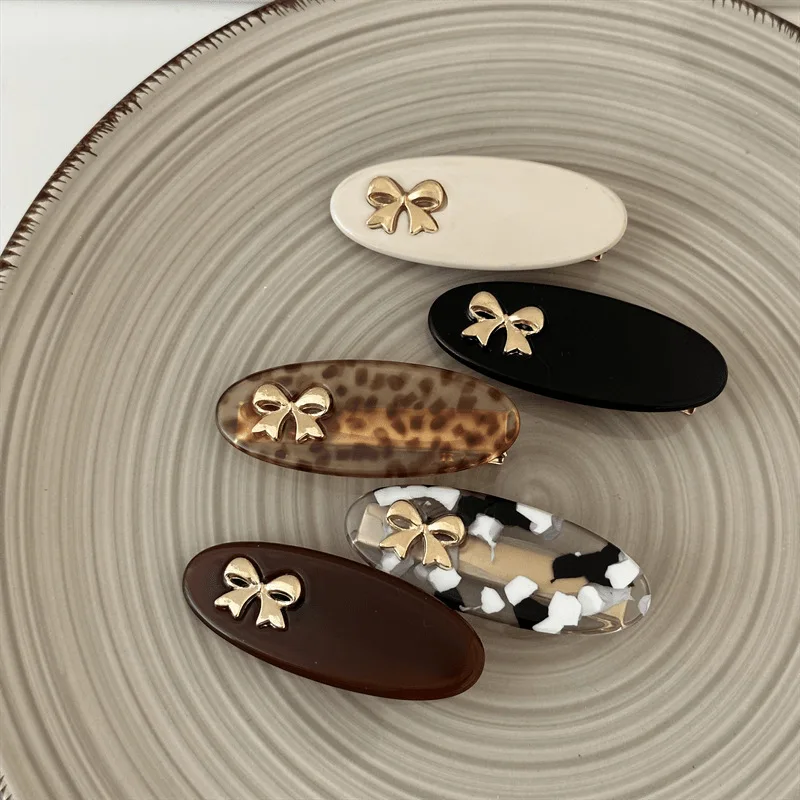 Korean Bangs Clip, Premium Caramel Temperament, Bow Clip Hairpin on The Side, One-word Duck Bill Clip Hairpin on The Side
Korean Bangs Clip, Premium Caramel Temperament, Bow Clip Hairpin on The Side, One-word Duck Bill Clip Hairpin on The Side