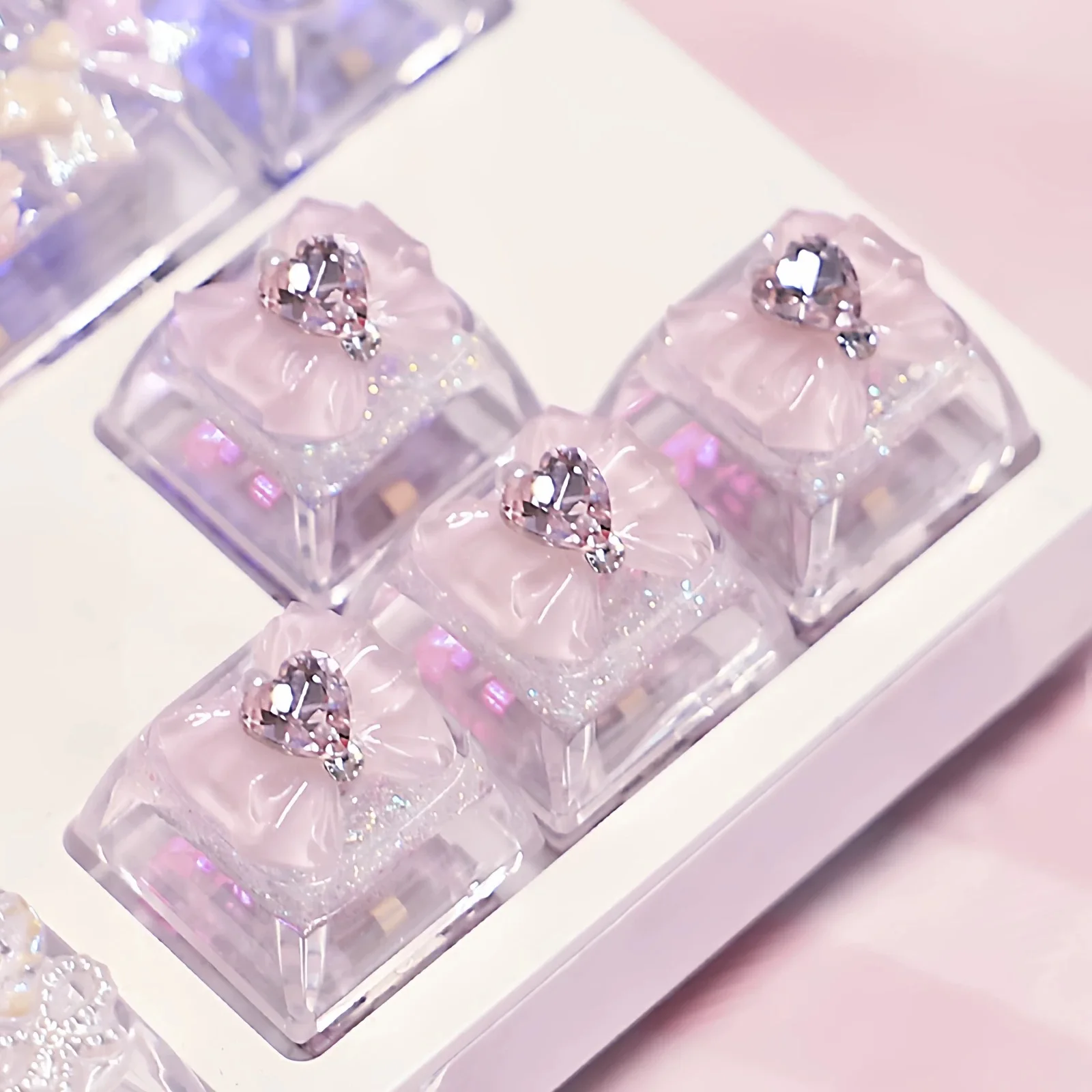 Customized keyboard keycaps, bow tie rhinestone personalized keycaps with light transmission customization.
Customized keyboard keycaps, bow tie rhinestone personalized keycaps with light transmission customization.