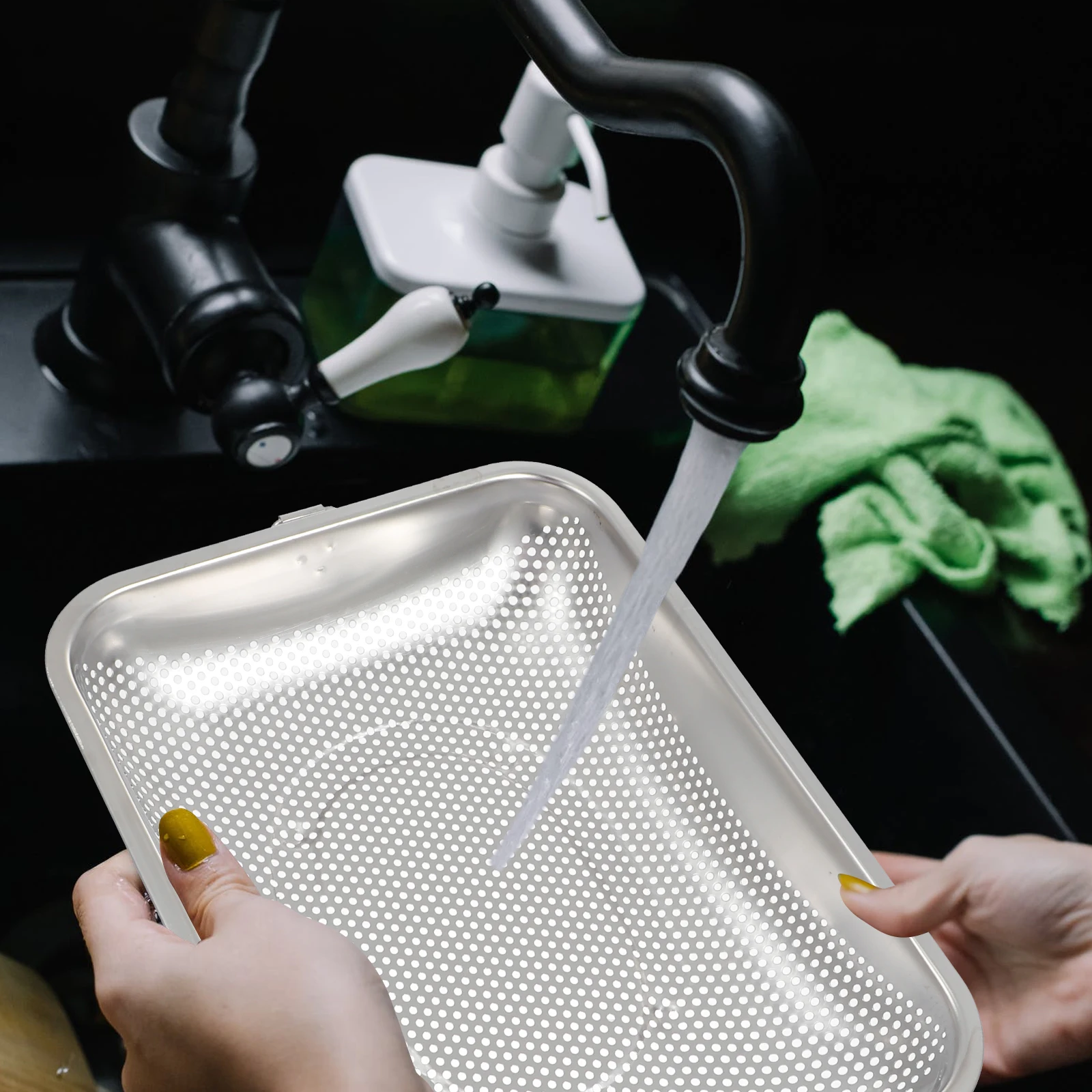 1pc Stainless Steel Multi-Purpose Drain Basin Vegetable Rice Washing Colander Smooth Kitchen Sink Strainer
1pc Stainless Steel Multi-Purpose Drain Basin Vegetable Rice Washing Colander Smooth Kitchen Sink Strainer
