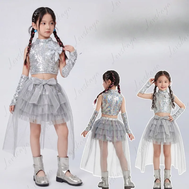 Trendy Kids Girl Group Sequined Stage Performance Costume
Trendy Kids Girl Group Sequined Stage Performance Costume
