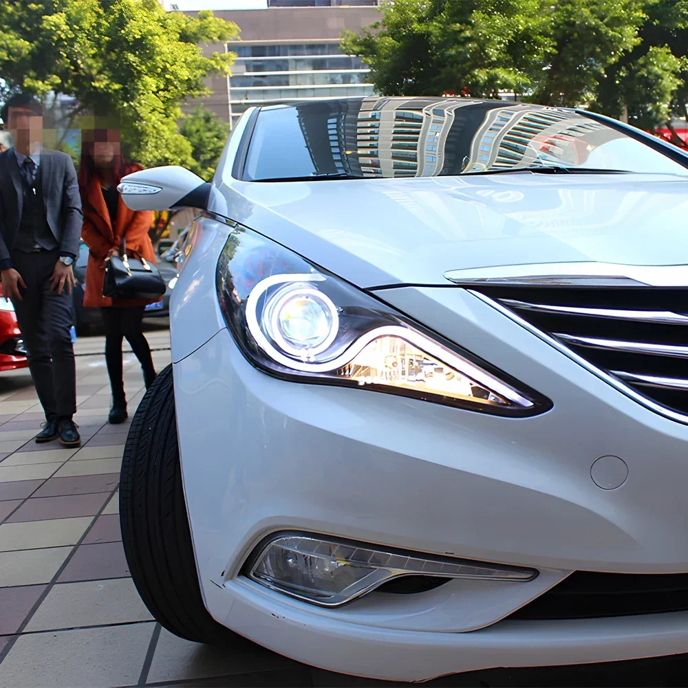 Для Hyundai Sonata 2011-2015 светодиодные автомобильные фары в сборе, обновленная высококачественная бифокальная линза проектора, автомобильные передние фонари, аксессуары
Для Hyundai Sonata 2011-2015 светодиодные автомобильные фары в сборе, обновленная высококачественная бифокальная линза проектора, автомобильные передние фонари, аксессуары
