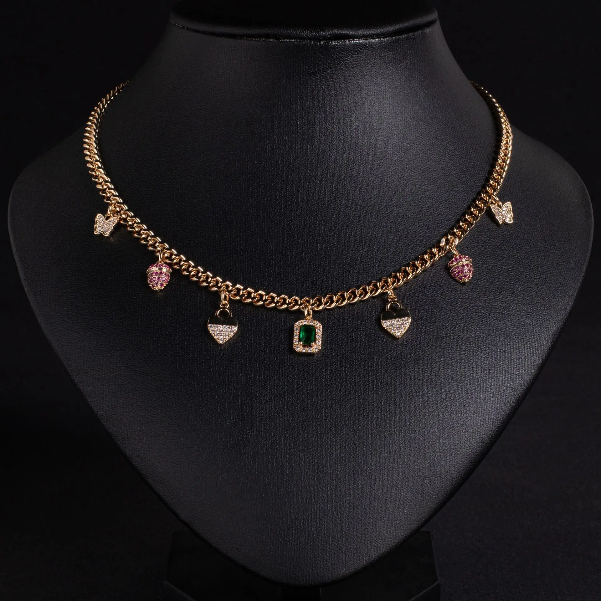 French niche dopamine color minimalist square zircon pendant necklace short URL European and American fashion temperament neckla
French niche dopamine color minimalist square zircon pendant necklace short URL European and American fashion temperament neckla