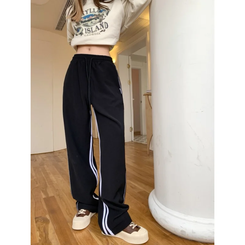 Black Casual Sweatpants Fashion Stripe Drawstring Autumn 2023 NEW Straight Pants Streetwear High Waist Baggy Female Trouser
Black Casual Sweatpants Fashion Stripe Drawstring Autumn 2023 NEW Straight Pants Streetwear High Waist Baggy Female Trouser