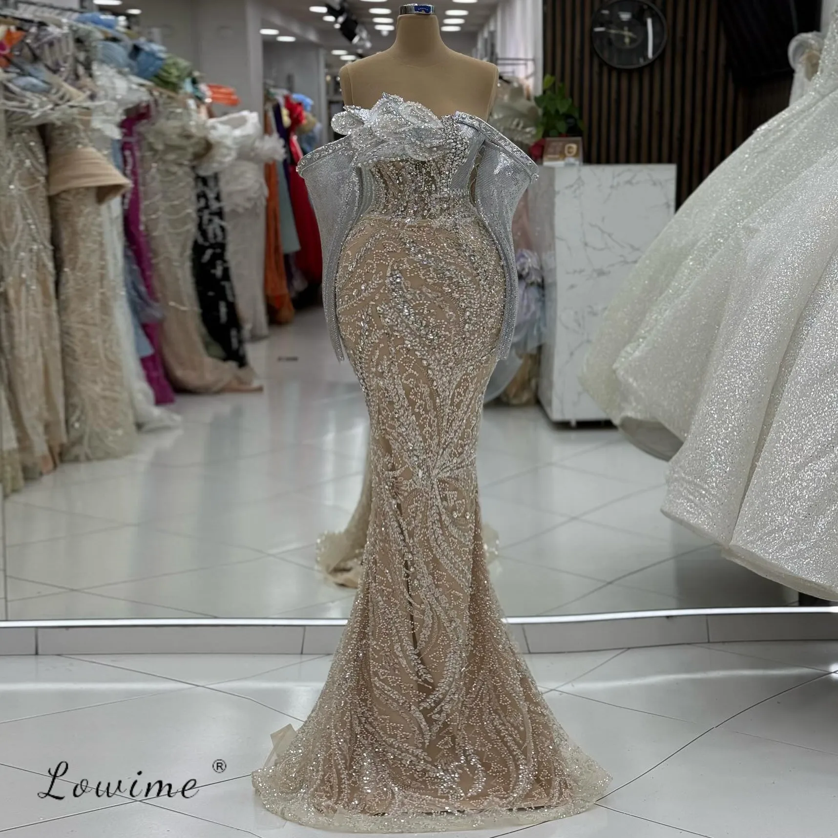 Gorgeous Mermaid Gown Dress 3D Flowers Women Celebrity Dress Evening Dresses Customized
Gorgeous Mermaid Gown Dress 3D Flowers Women Celebrity Dress Evening Dresses Customized