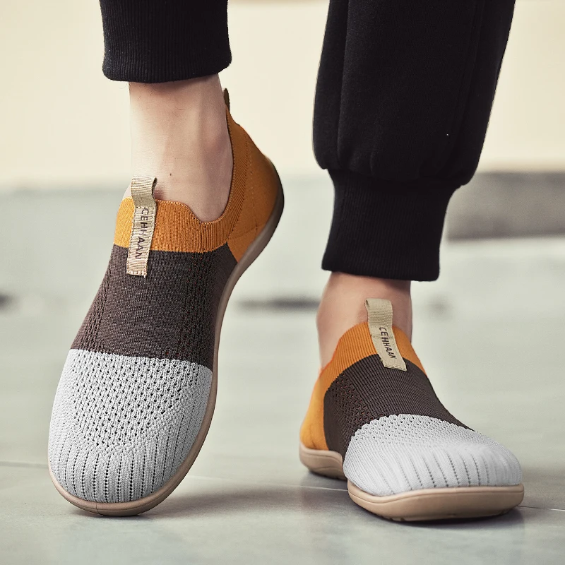 Summer Men'S Breathable Mesh Casual Shoes Anti Slip And Wear-Resistant Loafers Odor Proof And Sweat Absorbing Flat Shoes
Summer Men'S Breathable Mesh Casual Shoes Anti Slip And Wear-Resistant Loafers Odor Proof And Sweat Absorbing Flat Shoes