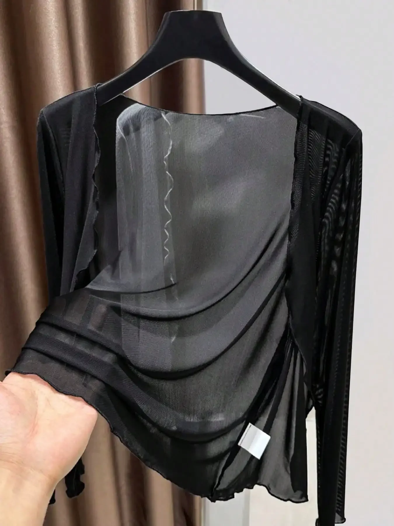 2026 Summer New Lightweight Sheer Chiffon Cover Up, Women Long Sleeve Breathable Mesh Cover Up Shawl Jacket Black Spring
2026 Summer New Lightweight Sheer Chiffon Cover Up, Women Long Sleeve Breathable Mesh Cover Up Shawl Jacket Black Spring