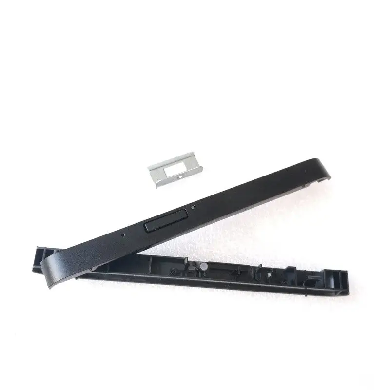 For DELL Alienware Aurora R5 R6 R7 R8 Optical Drive Baffle, Panel 8R0PF
For DELL Alienware Aurora R5 R6 R7 R8 Optical Drive Baffle, Panel 8R0PF