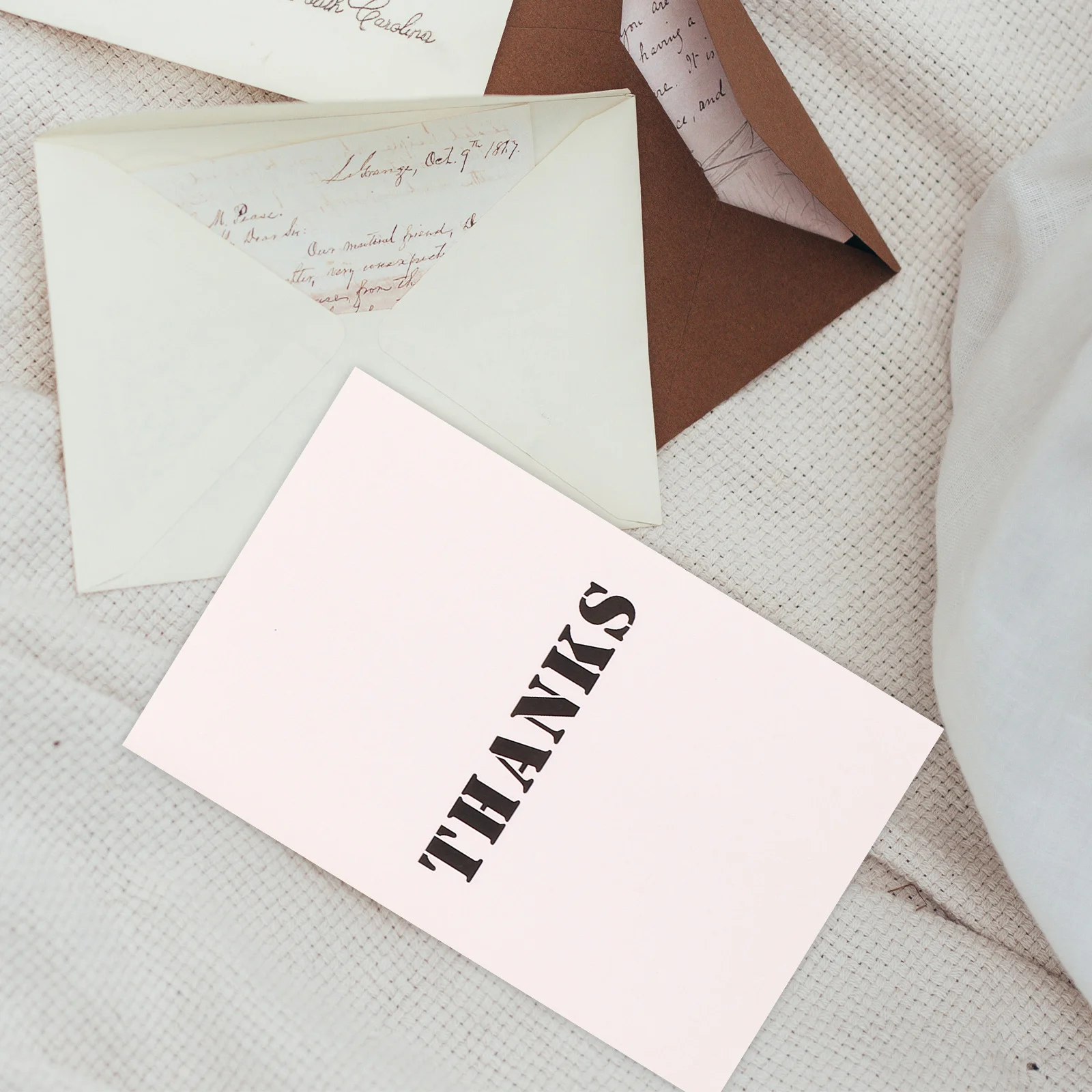 12 компл., рождественский набор поздравлений, пустые благодарственные открытки для праздничного фестиваля, благословение, открытка «сделай сам», зимнее свадебное приглашение
12 компл., рождественский набор поздравлений, пустые благодарственные открытки для праздничного фестиваля, благословение, открытка «сделай сам», зимнее свадебное приглашение