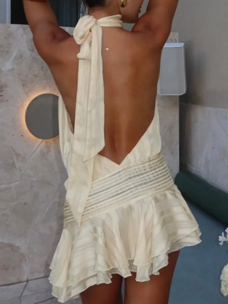Summer Women Backless Patchwork Mini Dress, Sleeveless Halter Elegant Chic Party Dress, 2025 Fashion Sweet Simple Ladies Dress
Summer Women Backless Patchwork Mini Dress, Sleeveless Halter Elegant Chic Party Dress, 2025 Fashion Sweet Simple Ladies Dress