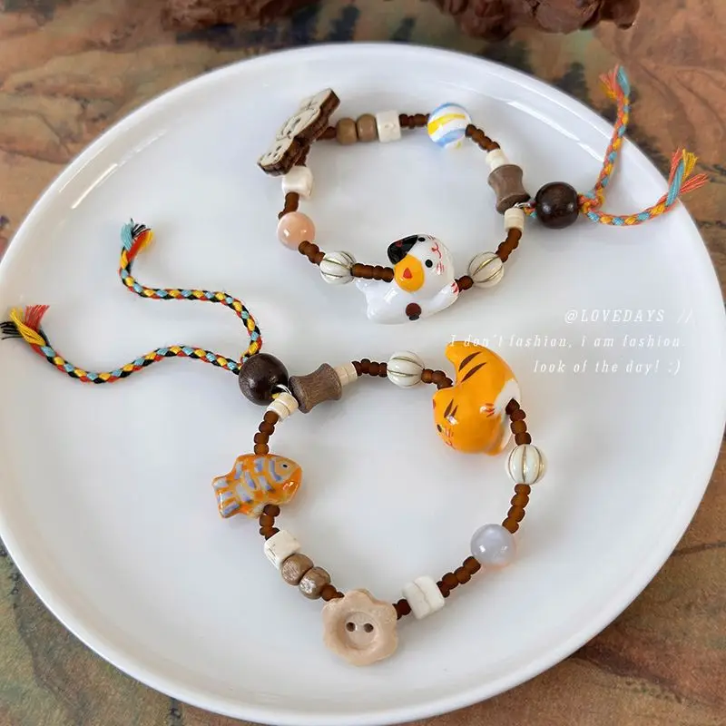 Ceramic Cat Beaded Bracelet Adjustable Drawstring Cute Love Couple Jewelry for Women Teen Girl Versatile Premium Lightweight
Ceramic Cat Beaded Bracelet Adjustable Drawstring Cute Love Couple Jewelry for Women Teen Girl Versatile Premium Lightweight
