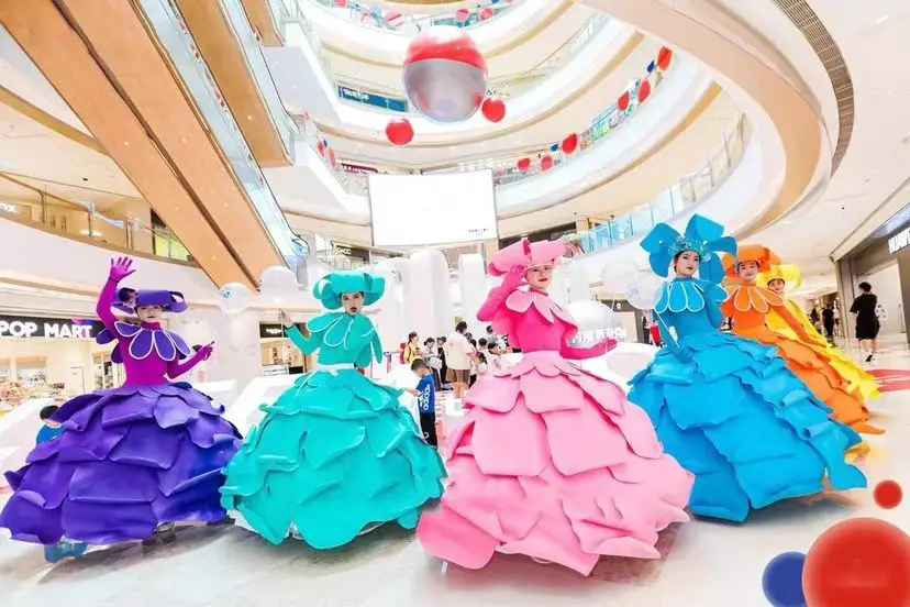 Luxury Flower Dress show event Festival park paradise cloth Club Singer Party Show Costume
Luxury Flower Dress show event Festival park paradise cloth Club Singer Party Show Costume