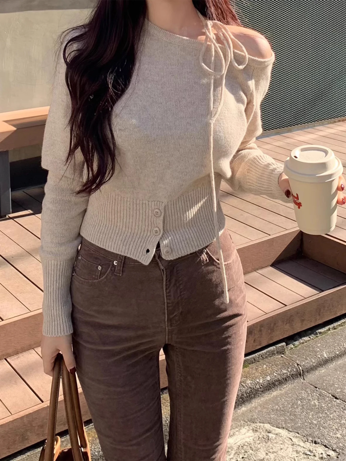 Sexy oulder Bared Knitted Sweater Women's Autumn Winter Design Button Slimming Pure Color Inner Wear Knitwear
Sexy oulder Bared Knitted Sweater Women's Autumn Winter Design Button Slimming Pure Color Inner Wear Knitwear