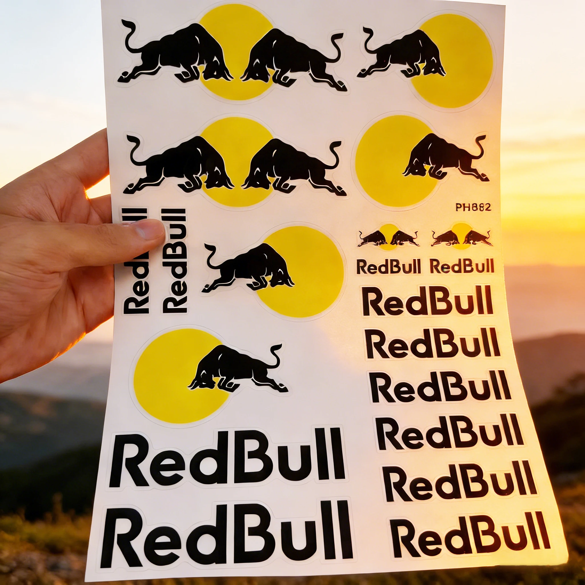 Наклейки Red Bull для мотоциклов: виниловые стикеры для шлема, бака, логотипа. Прочный водонепроницаемый набор виниловых наклеек.
Наклейки Red Bull для мотоциклов: виниловые стикеры для шлема, бака, логотипа. Прочный водонепроницаемый набор виниловых наклеек.