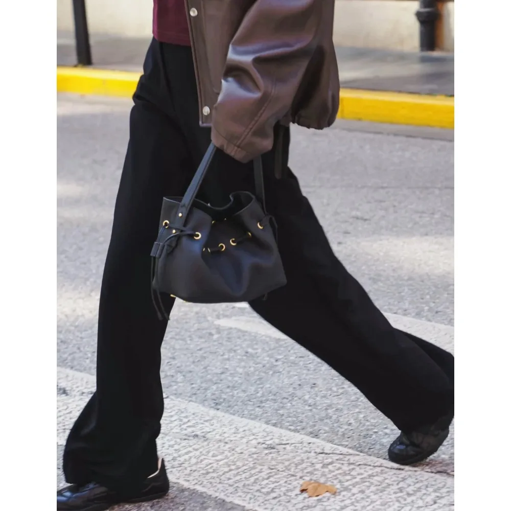 2026 Spring New Retro Commuter Large-capacity Shoulder Tote Bag Lazy Style Light Luxury Women's Bag Casual Versatile NO LOGO
2026 Spring New Retro Commuter Large-capacity Shoulder Tote Bag Lazy Style Light Luxury Women's Bag Casual Versatile NO LOGO