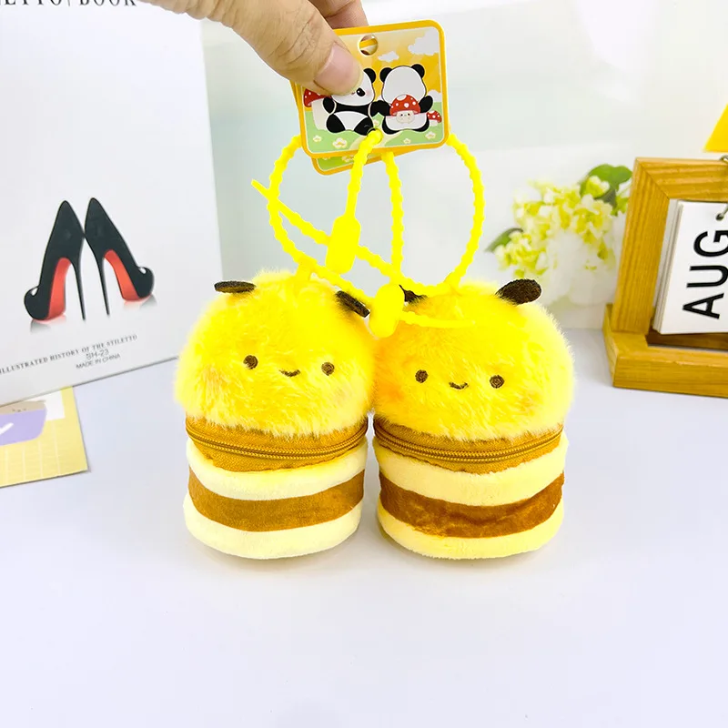 Unisex Bag Pendant Cute Cartoon Plush Little Bee Doll Trendy Bag Accessories Kawaii Sweet Multifunctional Coin Purses Keychains
Unisex Bag Pendant Cute Cartoon Plush Little Bee Doll Trendy Bag Accessories Kawaii Sweet Multifunctional Coin Purses Keychains