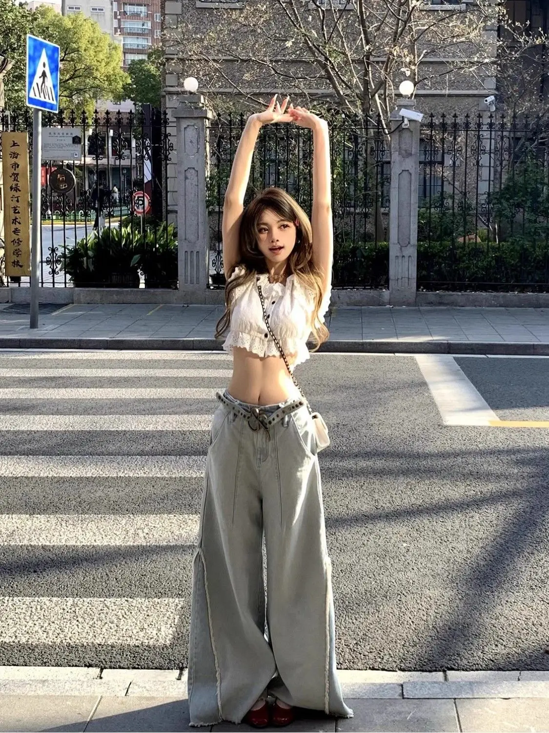 Doll Collar Flying Sleeves White Shirt Crop Top+High Waist Washed Wide Leg Jeans American Hot Girl Two Piece Set Women Outfits
Doll Collar Flying Sleeves White Shirt Crop Top+High Waist Washed Wide Leg Jeans American Hot Girl Two Piece Set Women Outfits