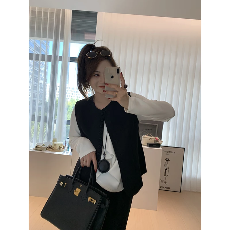 Модный черный жилет-розетка, универсальный осенний костюмный жакет для повседневной носки, с круглым вырезом, укороченный, из смесового полиэстера H624B2864
Модный черный жилет-розетка, универсальный осенний костюмный жакет для повседневной носки, с круглым вырезом, укороченный, из смесового полиэстера H624B2864