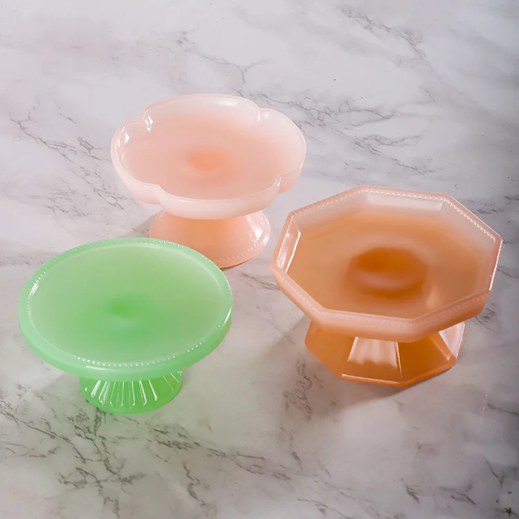 High Foot Small Tray Middle Ancient Milk Glass Dessert Tea Mini Plate Jewelry Storage Tray Aromatherapy Candle Mat Decoration
High Foot Small Tray Middle Ancient Milk Glass Dessert Tea Mini Plate Jewelry Storage Tray Aromatherapy Candle Mat Decoration