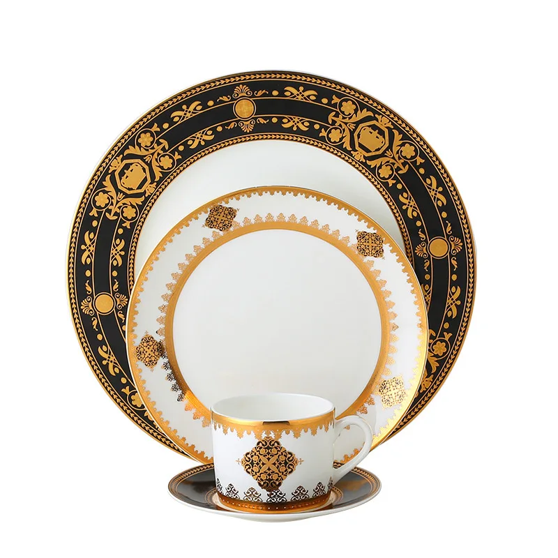 Роскошная черная посуда в европейском стиле в западном стиле, тарелки, кофейные чашки, модные рестораны, тарелки для стейков, сервировочная посуда
Роскошная черная посуда в европейском стиле в западном стиле, тарелки, кофейные чашки, модные рестораны, тарелки для стейков, сервировочная посуда