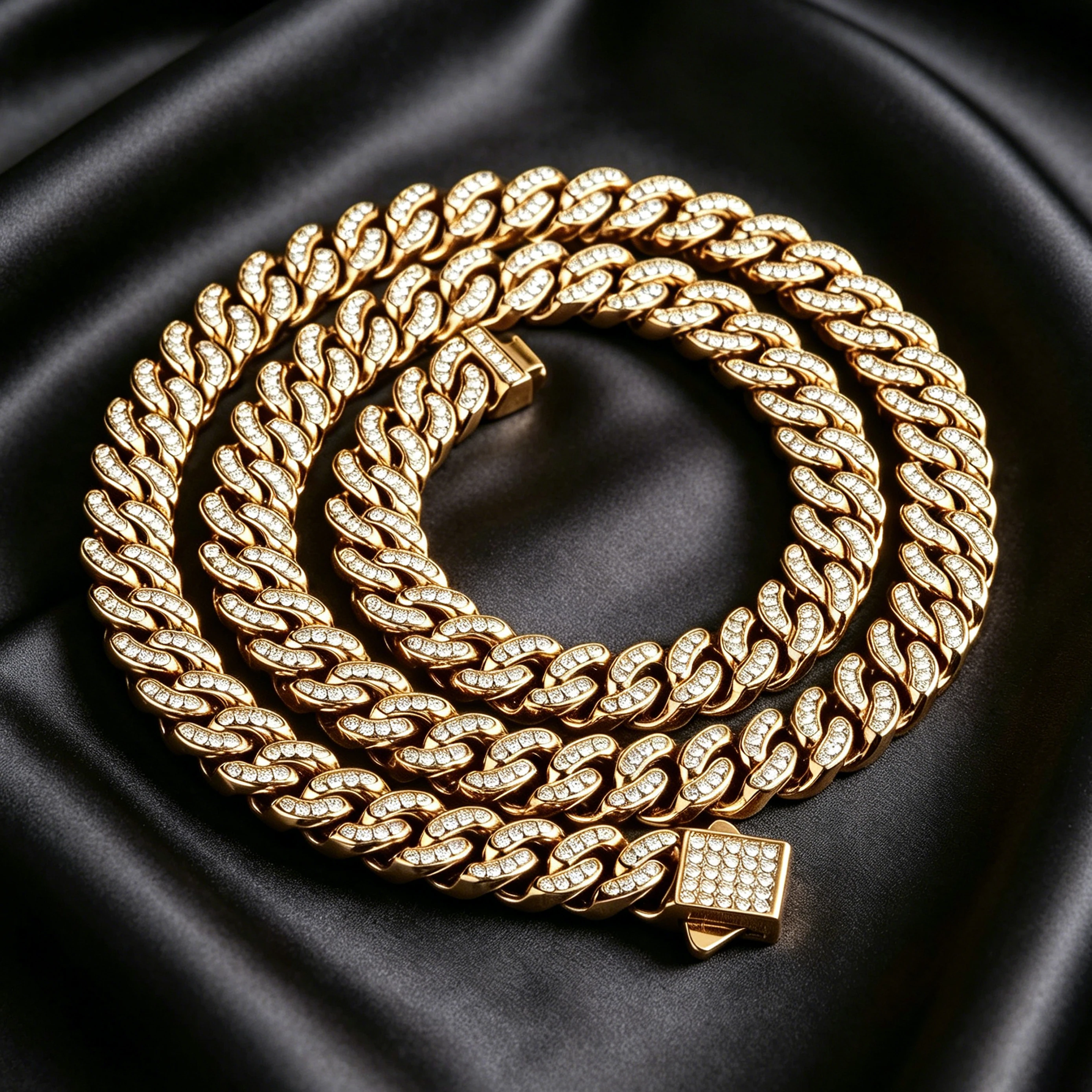 High quality 6-8mm stainless steel full diamond white Cuban chain waterproof men's and women's multi style necklace fashionable
High quality 6-8mm stainless steel full diamond white Cuban chain waterproof men's and women's multi style necklace fashionable