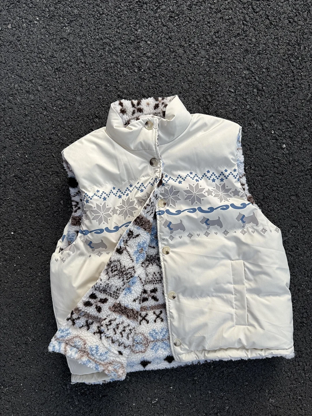 Double-Sided Wearable Plaid Lamb Fur Vest Men Women Winter American Layered Vest Outerwear Fce Vest Jaet
Double-Sided Wearable Plaid Lamb Fur Vest Men Women Winter American Layered Vest Outerwear Fce Vest Jaet