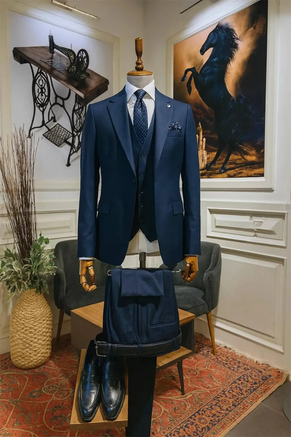 Navy Blue Three Piece Men’s Suit for Weddings Business Parties Elegant Modern Formal Outfit (Blazer+Vest+Pants)
Navy Blue Three Piece Men’s Suit for Weddings Business Parties Elegant Modern Formal Outfit (Blazer+Vest+Pants)