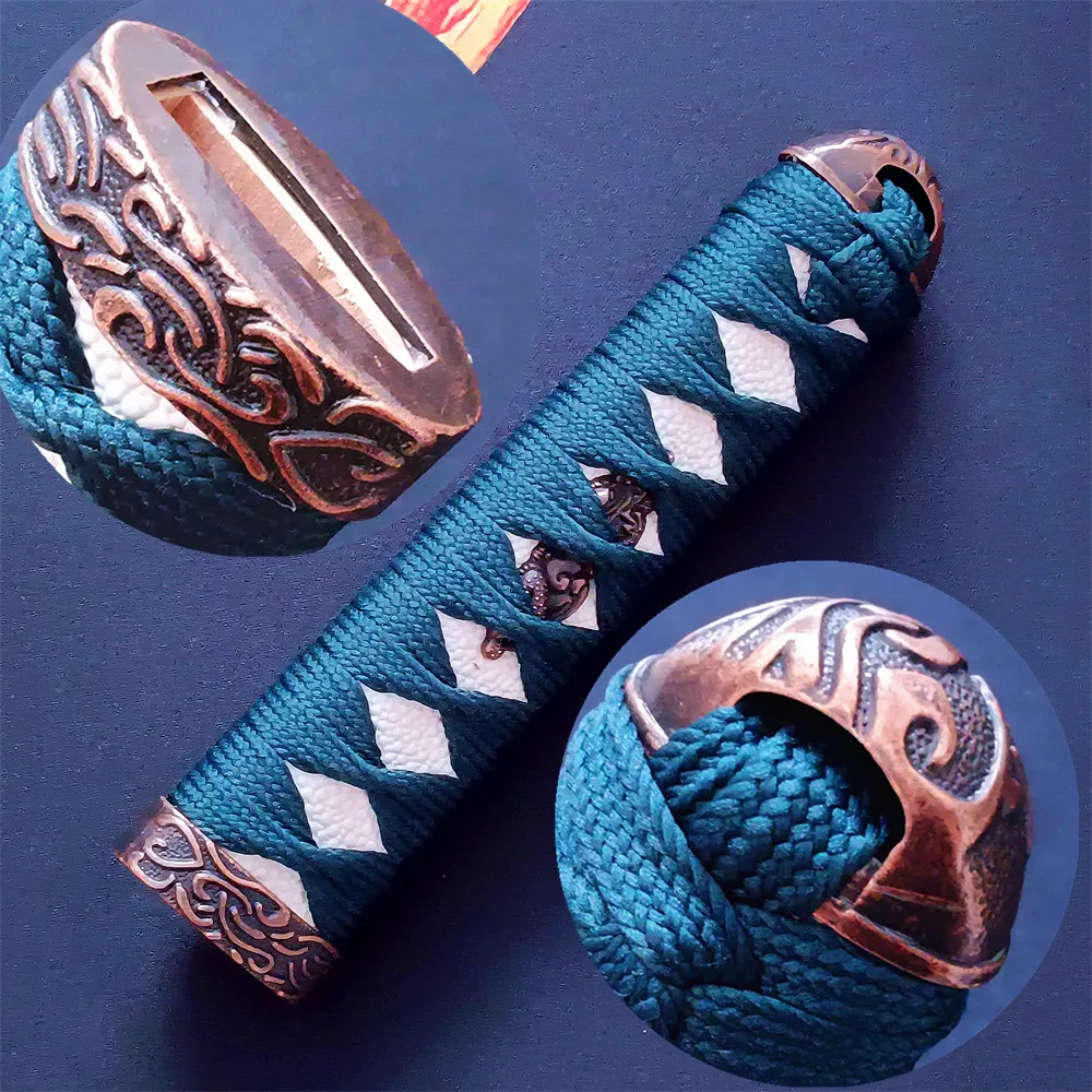 16 см ручка Tsuka из сплава Fuchi Kashira Menuki шелковые фитинги для японского танто вакидзаси меч катана нож детали
16 см ручка Tsuka из сплава Fuchi Kashira Menuki шелковые фитинги для японского танто вакидзаси меч катана нож детали