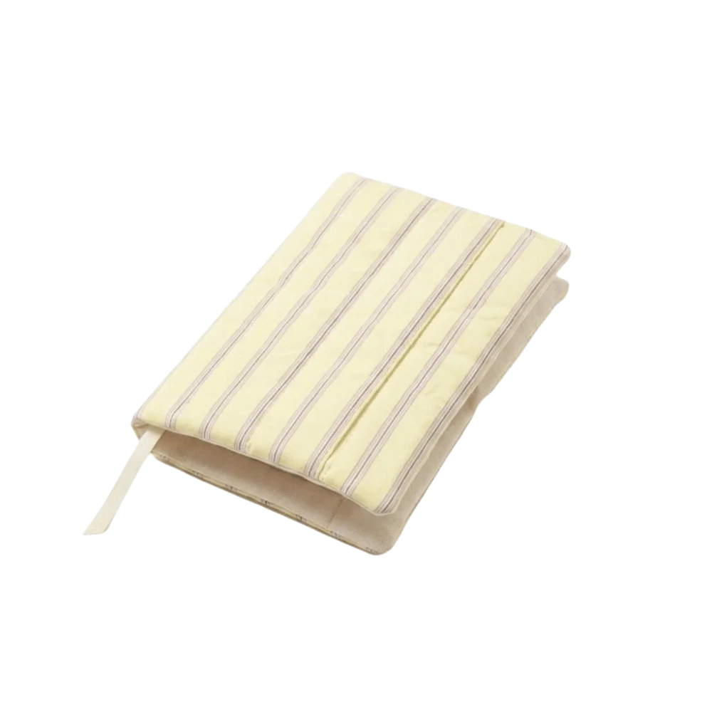 Dopamine Quilted Polka Dot Book Protector Soft Reusable Fabric Book Cover Lightweight Stripe Diary Book Jacket Office
Dopamine Quilted Polka Dot Book Protector Soft Reusable Fabric Book Cover Lightweight Stripe Diary Book Jacket Office