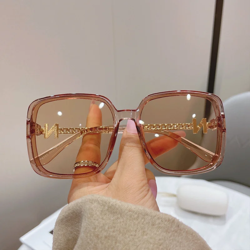 Sunglasses for women, new UV resistant sunglasses, N metal legs, large box, sun shading, street photography, beach glasses,
Sunglasses for women, new UV resistant sunglasses, N metal legs, large box, sun shading, street photography, beach glasses,