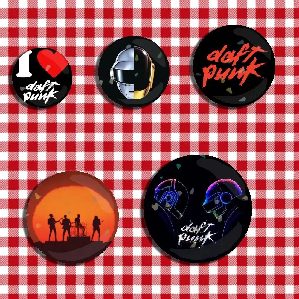 Epilogue D-Daft Punk Band Get Lucky Laser Badge Creative Pins Brooch for Bag Clothes Hat Decor Gifts Fans Collect
Epilogue D-Daft Punk Band Get Lucky Laser Badge Creative Pins Brooch for Bag Clothes Hat Decor Gifts Fans Collect