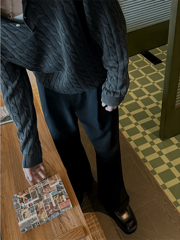 Трикотаж с воротником-стойкой, мужская внутренняя одежда, модный харом, американский свободный крой, осенне-зимний свитер
Трикотаж с воротником-стойкой, мужская внутренняя одежда, модный харом, американский свободный крой, осенне-зимний свитер