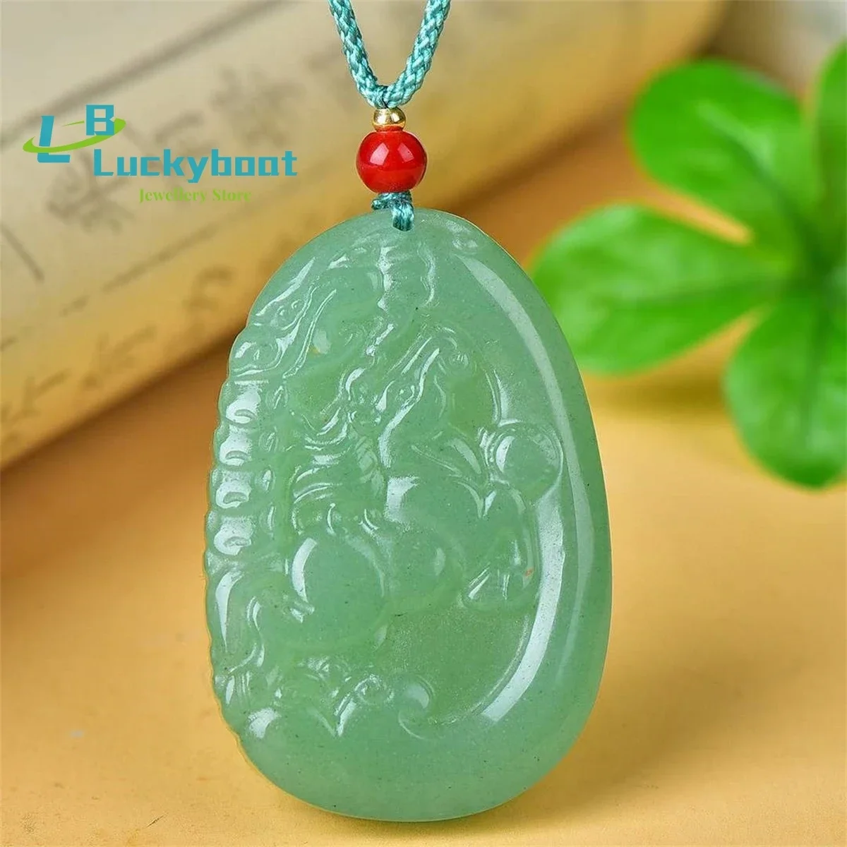 Очарование зодиака из натурального нефрита Dongling Немедленно насыщенный кулон Простой и персонализированный изысканный модный универсальный кулон для мужчин и женщин 
Очарование зодиака из натурального нефрита Dongling Немедленно насыщенный кулон Простой и персонализированный изысканный модный универсальный кулон для мужчин и женщин