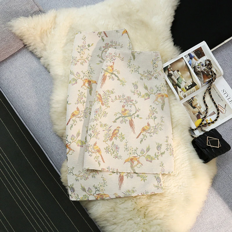Seoulish 2024 New Vintage Bird Floral Embroidery Women's Wrap Skater Skirts Korean High Waist Back Split A-Line Skirts Female
Seoulish 2024 New Vintage Bird Floral Embroidery Women's Wrap Skater Skirts Korean High Waist Back Split A-Line Skirts Female
