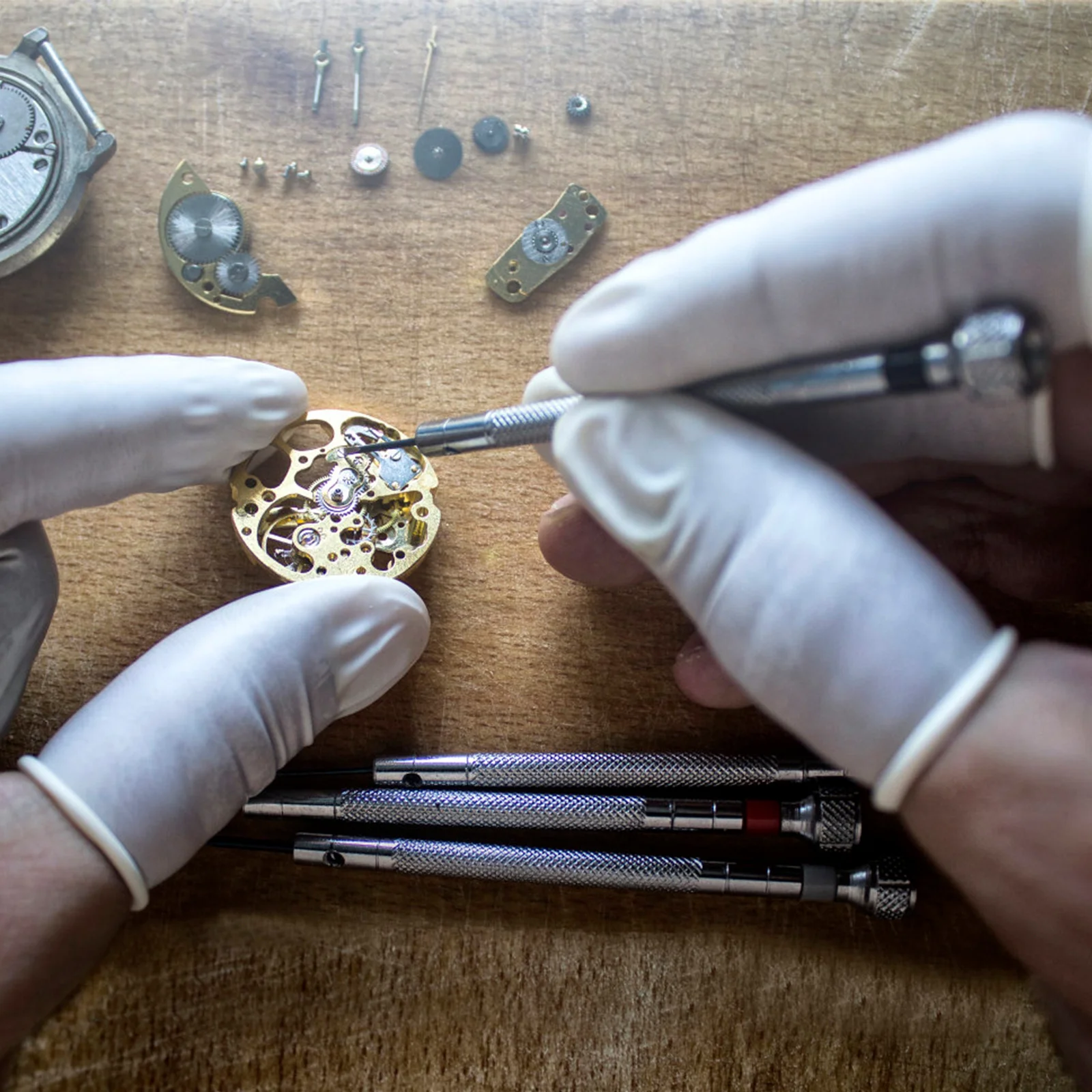 13Pcs Watch Screwdriver Set 0.6mm-2.0mm Precision Tools for Watch Repair Eyeglass Mobile Device Maintenance Jewelry Small
13Pcs Watch Screwdriver Set 0.6mm-2.0mm Precision Tools for Watch Repair Eyeglass Mobile Device Maintenance Jewelry Small