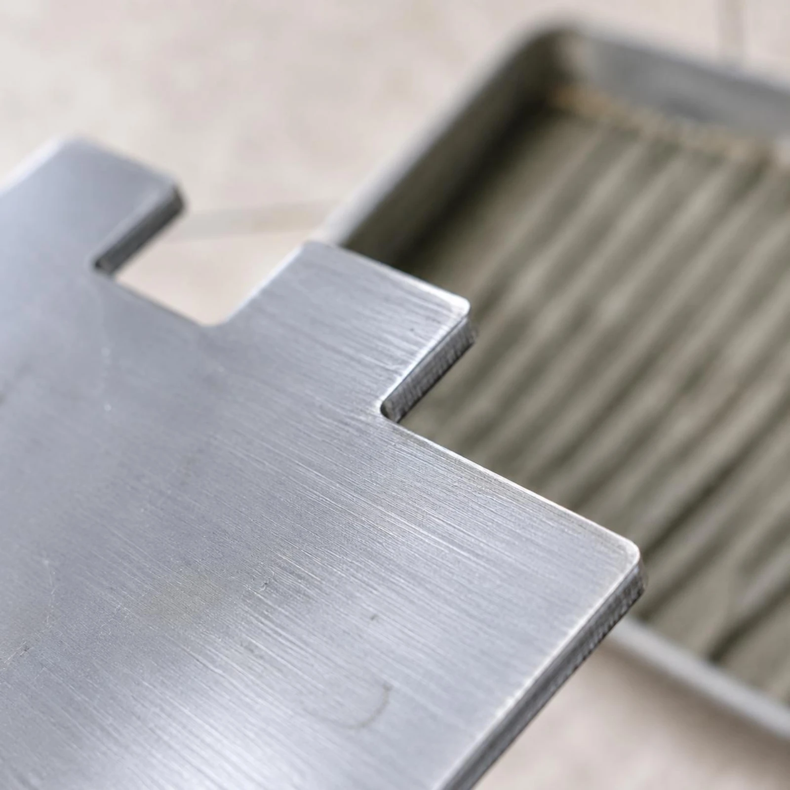 Stainless Steel Notched Trowel Metal Brackets Rectangular Serrated Trowel Construction Tool Easy to Clean Heavy Duty
Stainless Steel Notched Trowel Metal Brackets Rectangular Serrated Trowel Construction Tool Easy to Clean Heavy Duty