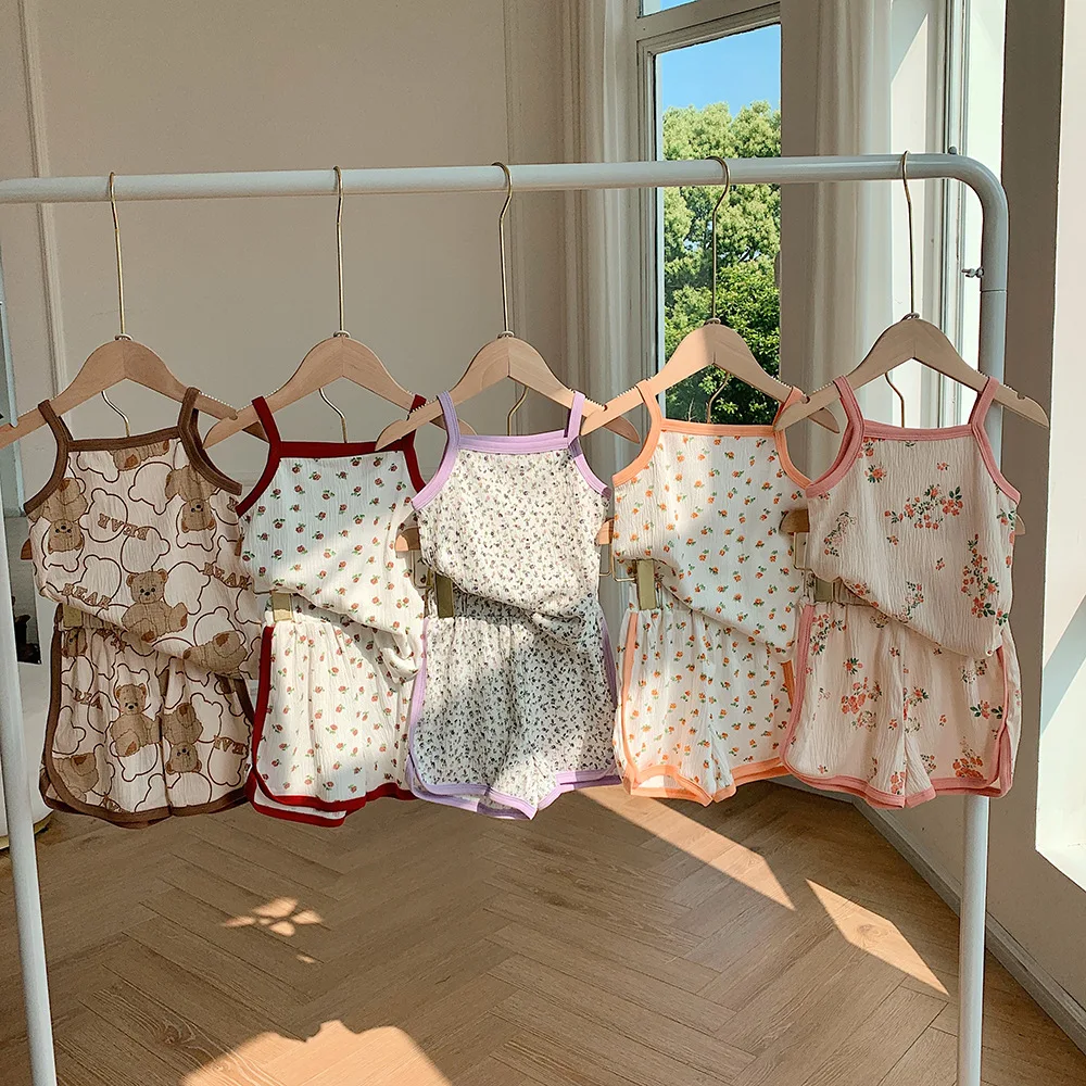 2024 Summer New Baby Shorts Square Neck Vest + Shorts 2 Pieces Suit Girls Cotton Clothing Set Children Clothes
2024 Summer New Baby Shorts Square Neck Vest + Shorts 2 Pieces Suit Girls Cotton Clothing Set Children Clothes